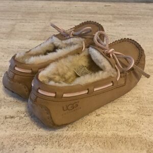 UGG Dakota Moccasins